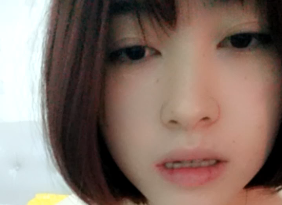 清纯邻家小妹羞耻自慰！一件件脱光情趣内衣，粉嫩小穴任君欣赏！