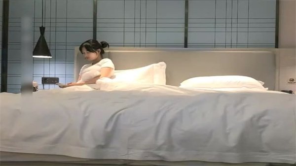超极品素人激情实录！大力操穴娇喘连连，浪叫不断欲罢不能