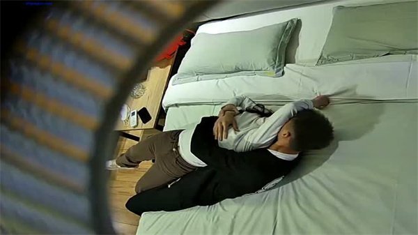 冷艳美妇情趣酒店开房 高清偷拍 爆操内射全程实录